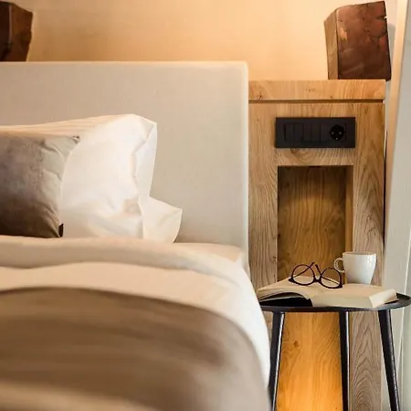 Hotell J&g Chania (Crete)